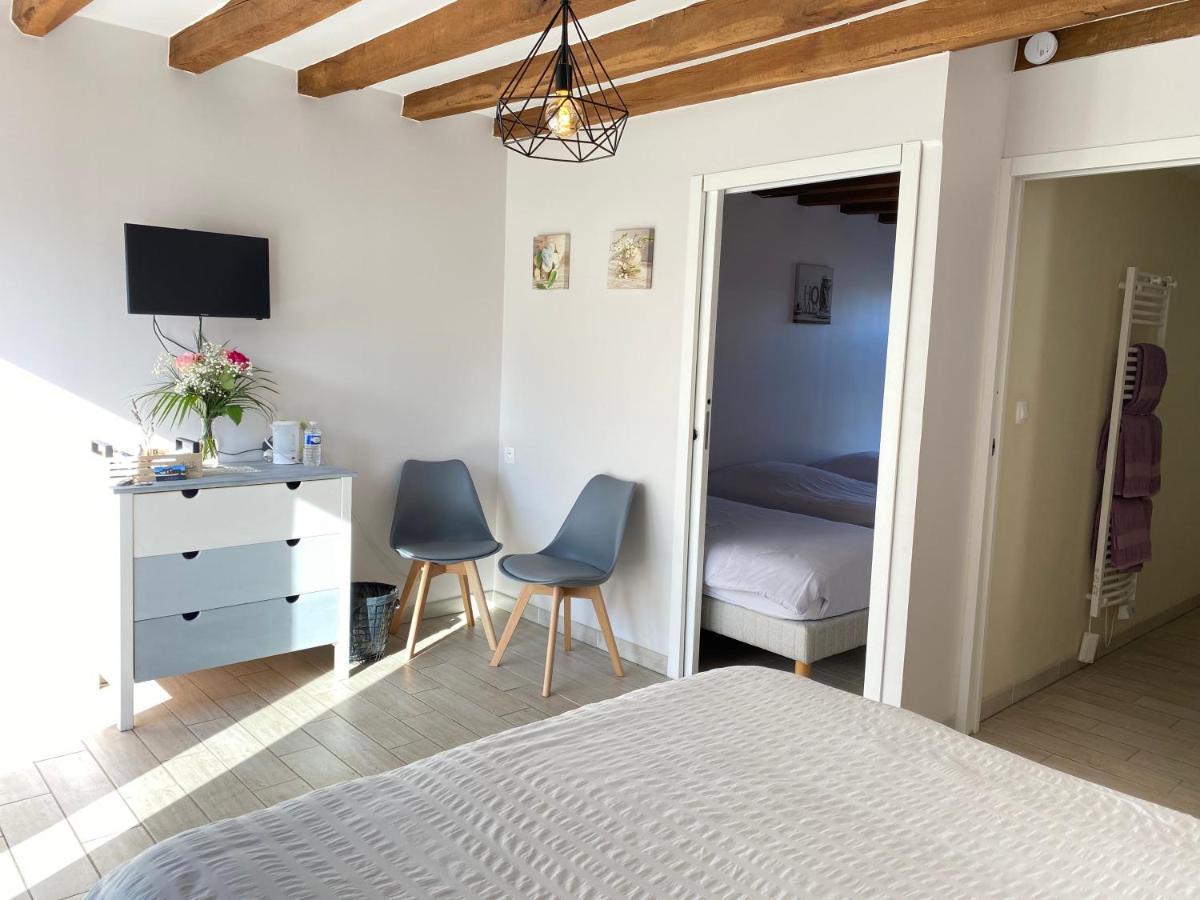 Les Mariniers Chambres D'Hotes -Guest House - Bain Nordique En Option Mareuil-sur-Cher Kültér fotó