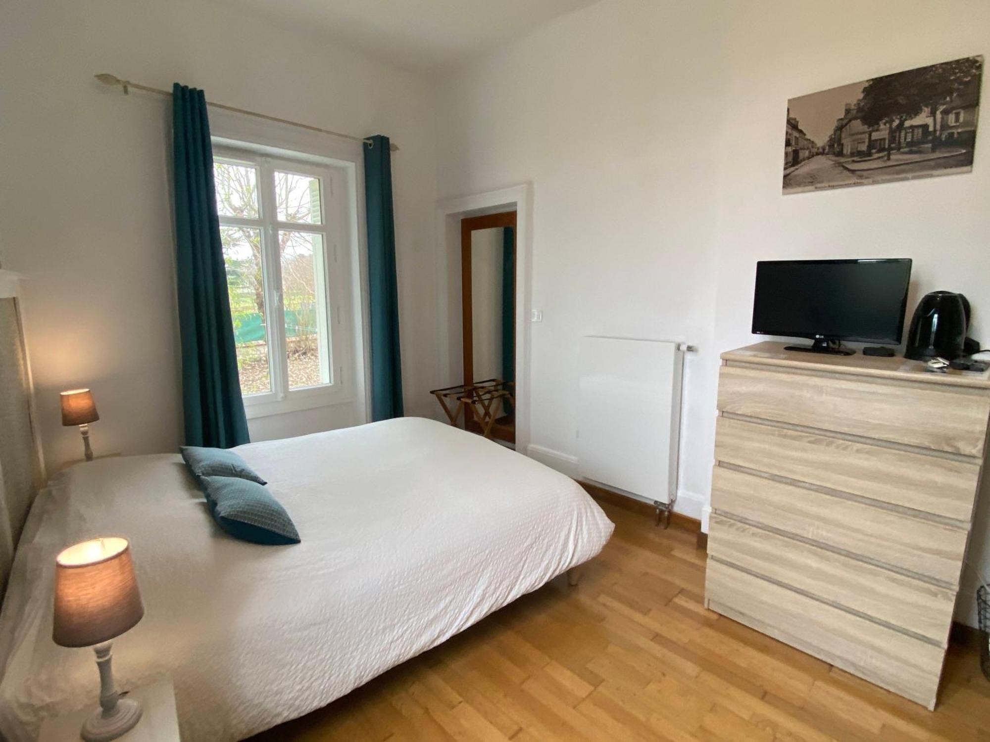 Les Mariniers Chambres D'Hotes -Guest House - Bain Nordique En Option Mareuil-sur-Cher Kültér fotó